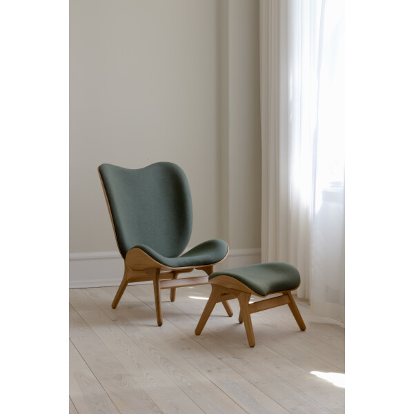 UMAGE lifestyle A Conversation Piece tall oak morning meadows 1 image