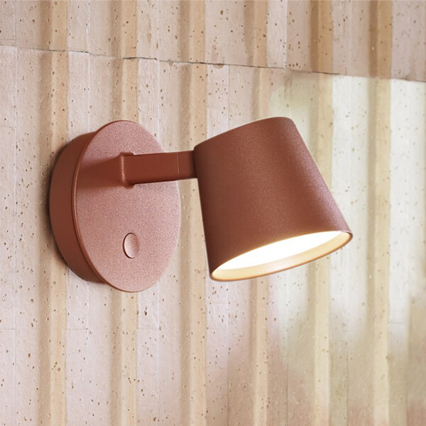 muuto Tip Wall lamp copper brown lamp image