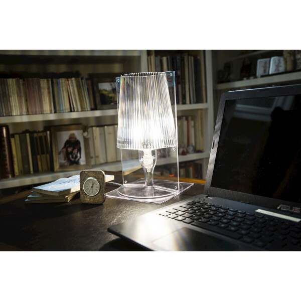 Kartell TAKE pöytävalaisin crystal image