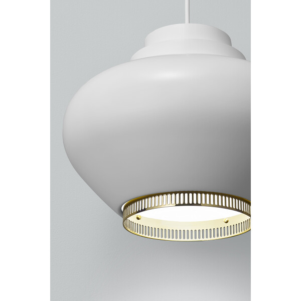 Artek A333 Turnip white brass detail image