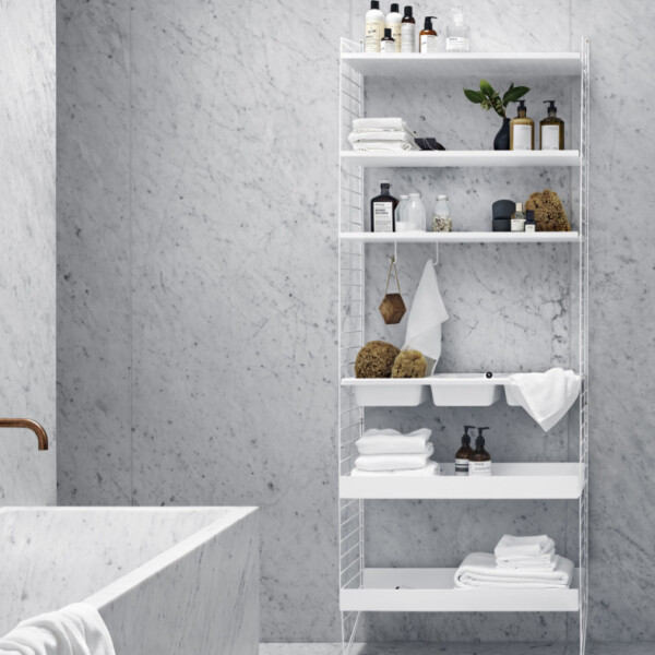 string system bathroom white kuva