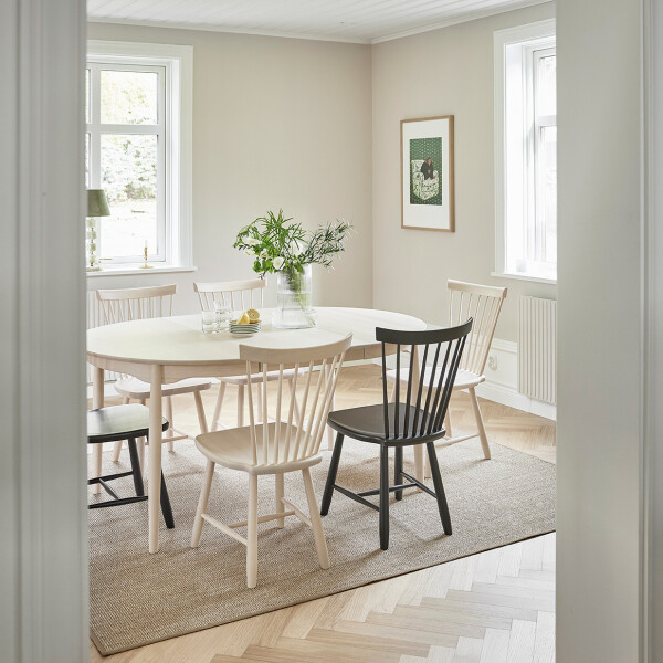 Stolab Lilla Aland chair and Carl divisible table 2 kuva