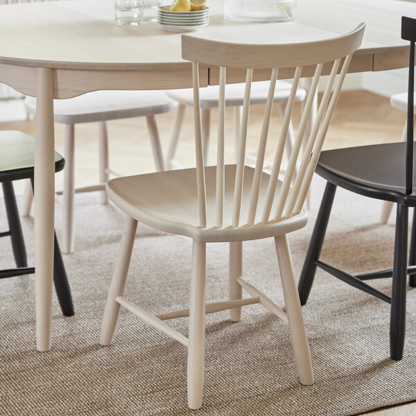 Stolab Lilla Aland chair and Carl divisible table 3 image