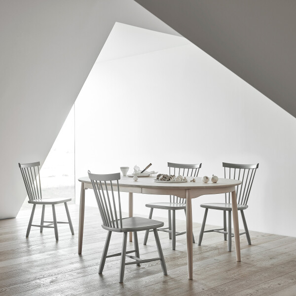 Stolab Lilla Aland chair and Carl divisible table 0409 kuva
