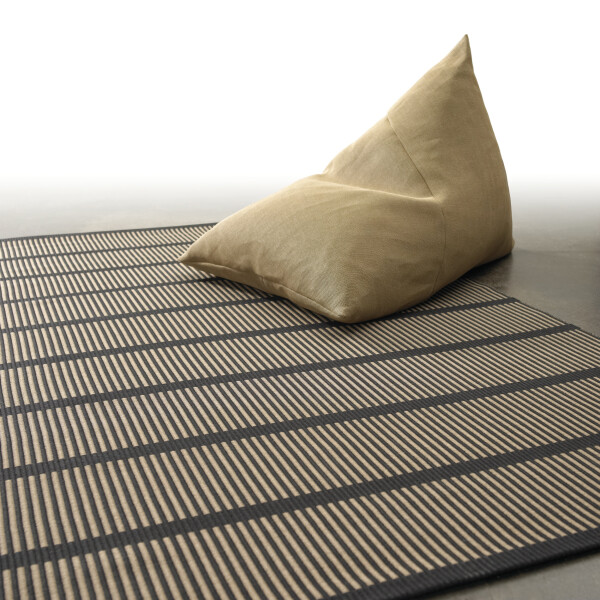 Woodnotes säkkituoli My natural-black kuva