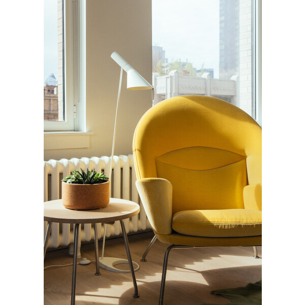 louis poulsen AJ Floor White kuva