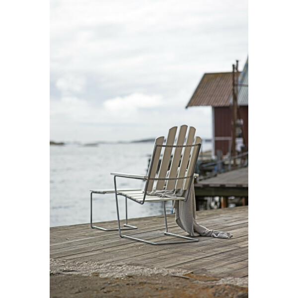 Grythyttan Stålmöbler aurinkotuoli A3 valkoinen/kuumasinkitty image