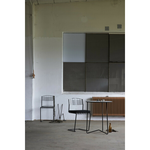 Grythyttan Stålmöbler HIGH-TECH pöytä 60 valkoinen/musta kuva