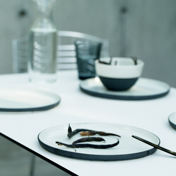 Grythyttan Stålmöbler HIGH-TECH pöytä 110x70 valkoinen/musta image