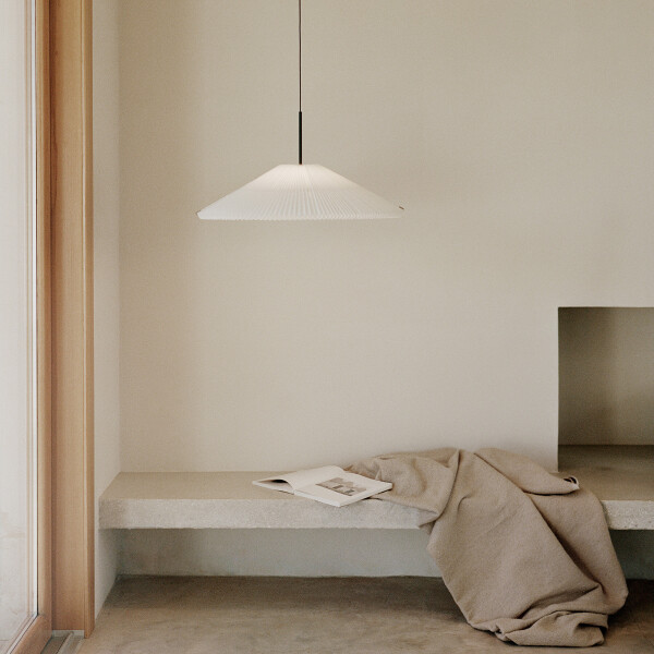 1080x1350 New Works Lifestyle 22220 Nebra Pendant Lamp Small 5 image