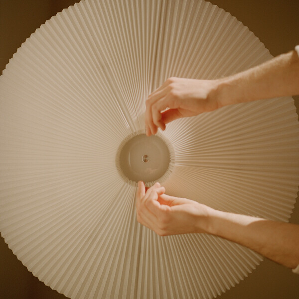 1080x1350 New Works Lifestyle 22220 Nebra Pendant Lamp Small 6 image