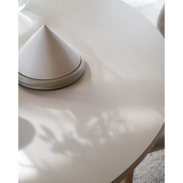 123184 b mb Fairmount dining table round ww beige 03 image