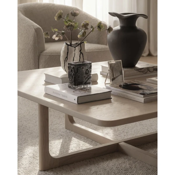 123416 b mb Driscoll coffee table ww 01 kuva