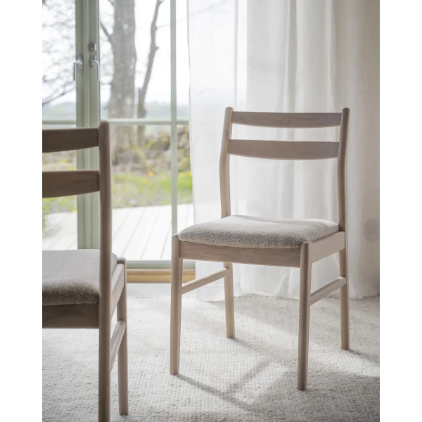 123506 b mb Kerwin chair beige whitew 01 image