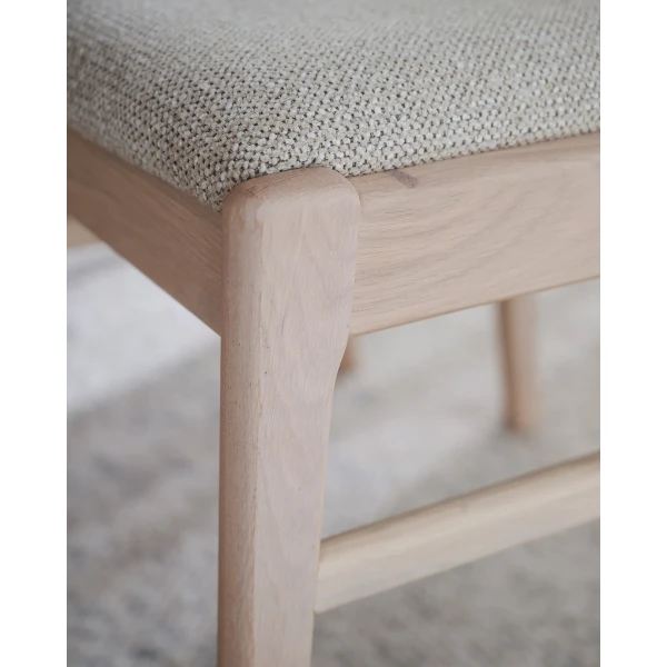 123506 b mb Kerwin chair beige ww 01 image