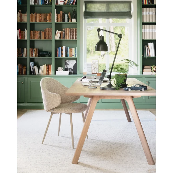 128120 128180 b mb Drake chair beige Clapperton dining table sand 01 image