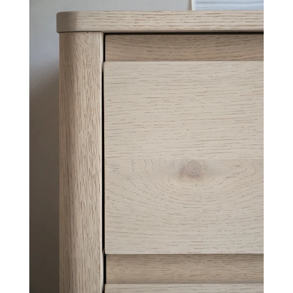 148112 b mb Melstone chest ww 03 image