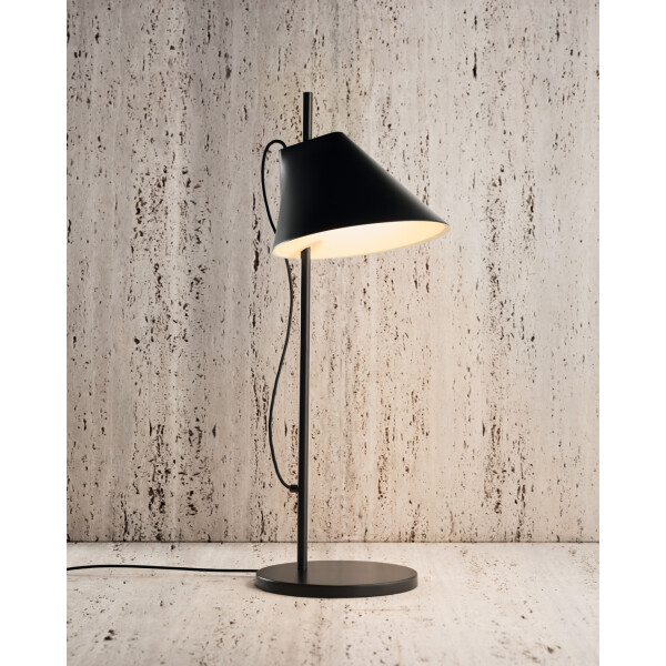 louis poulsen Yuh Table Black image