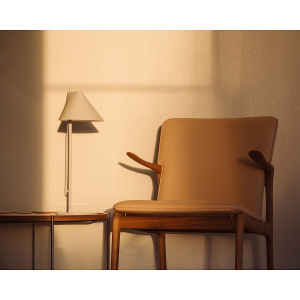 Louis Poulsen Yuh Table interior kuva