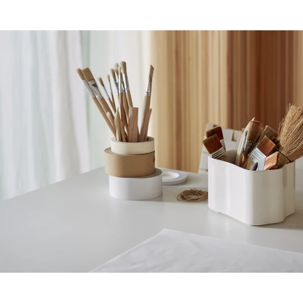 3192774 Riihitie Plant Pot Table 97 photo Mikko Ryhanen master kuva