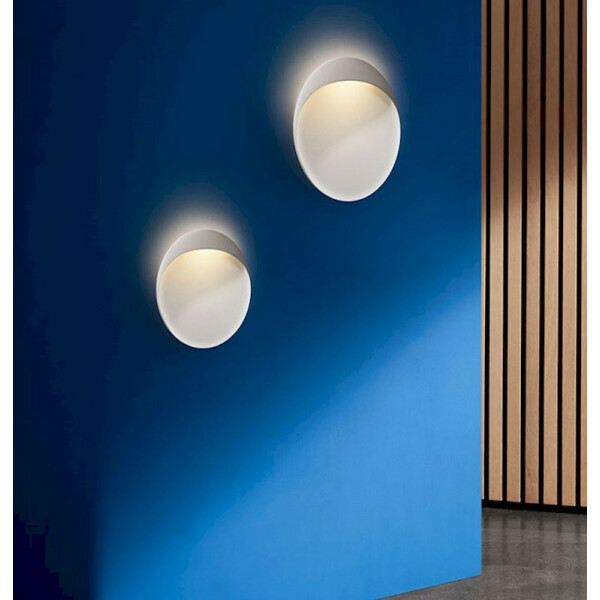 Louis Poulsen FLINDT seinävalaisin valkoinen kuva