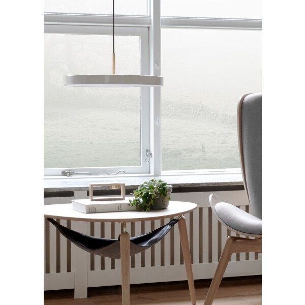 UMAGE Asteria riippuvalaisin pearl white messinki image