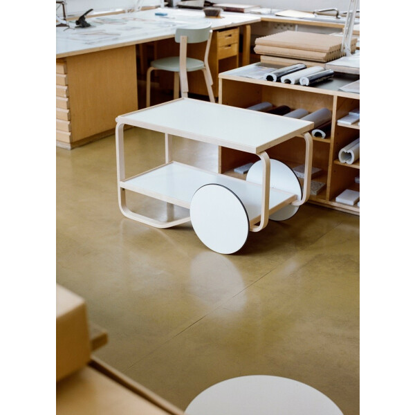 Artek 901 tarjoiluvaunu koivu/valkoinen laminaatti kuva