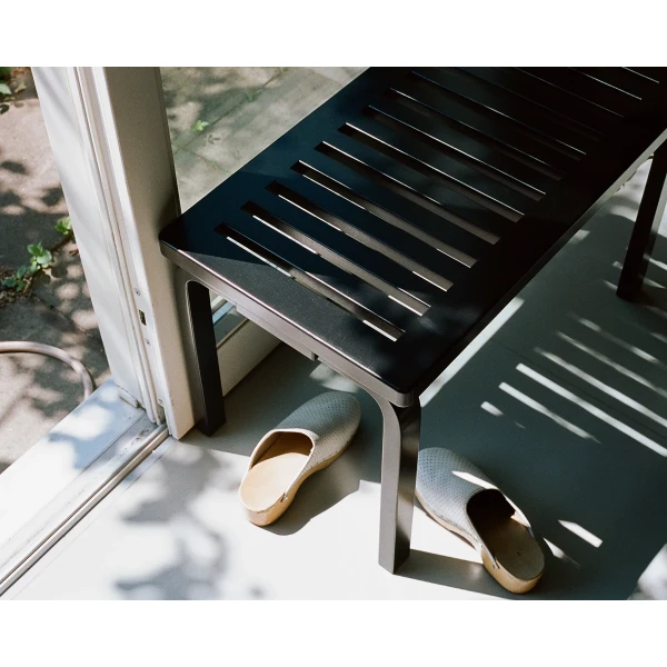 Bench 153B slatted top black lacquered 5 master image