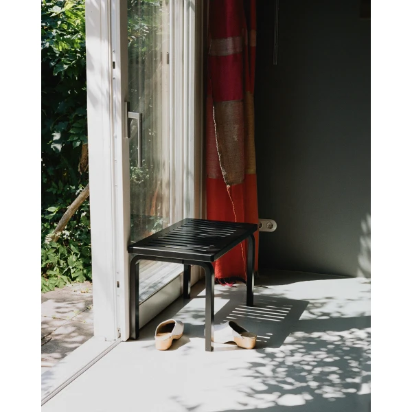 Bench 153 slatted top black lacquer 7 master image