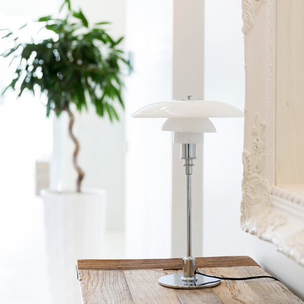 louis poulsen PH 3/2 Table Chrome image