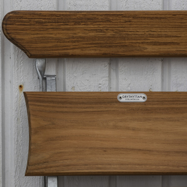Grythyttan Bryggeri stol teak detalj kuva
