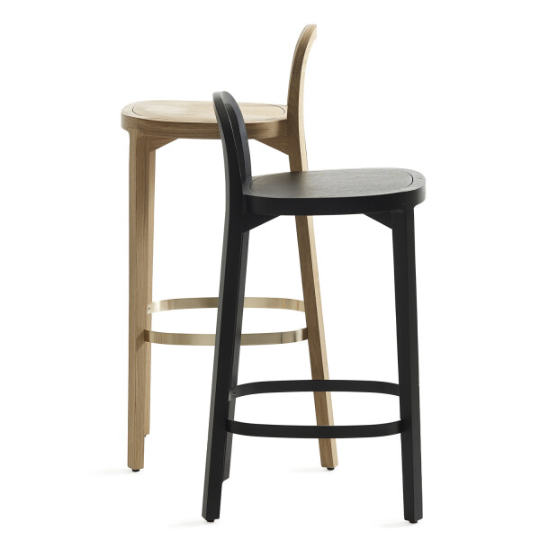 Woodnotes Siro+ bar stools oak 75cm and black 65cm image