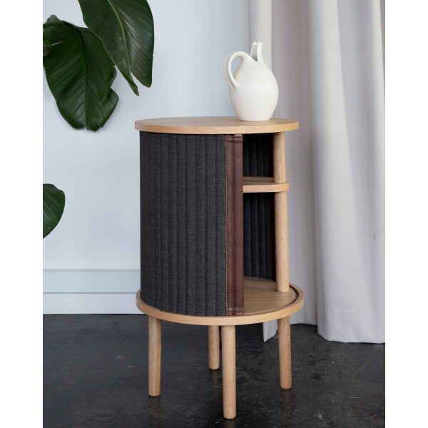 UMAGE Audacious side table oak shadow kuva