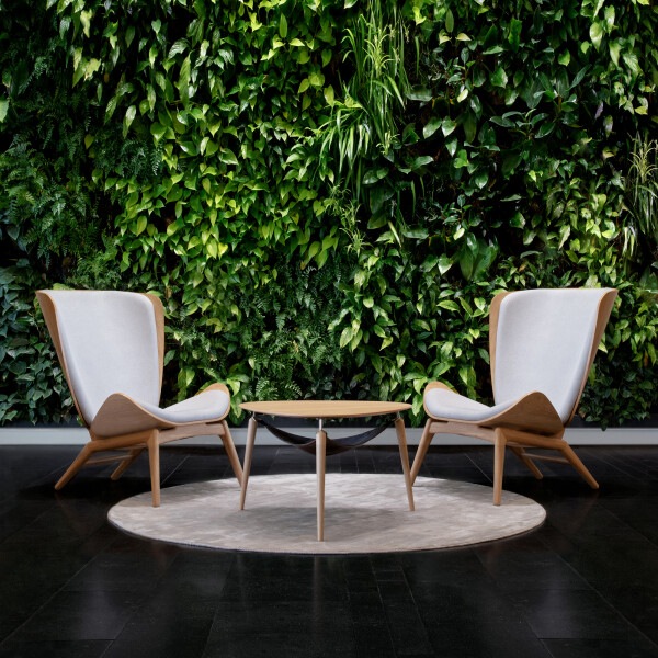 UMAGE The Reader oak sterling Hang Out oak steel kuva