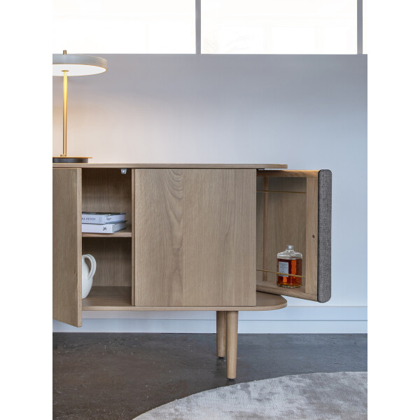 UMAGE Treasures senkki 3-door oak detail image