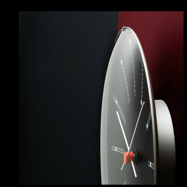 Arne Jacobsen WALL seinäkello black 29cm image