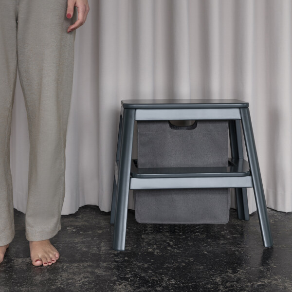 UMAGE Step It Up keittiöjakkara porrasjakkara anthracite grey image