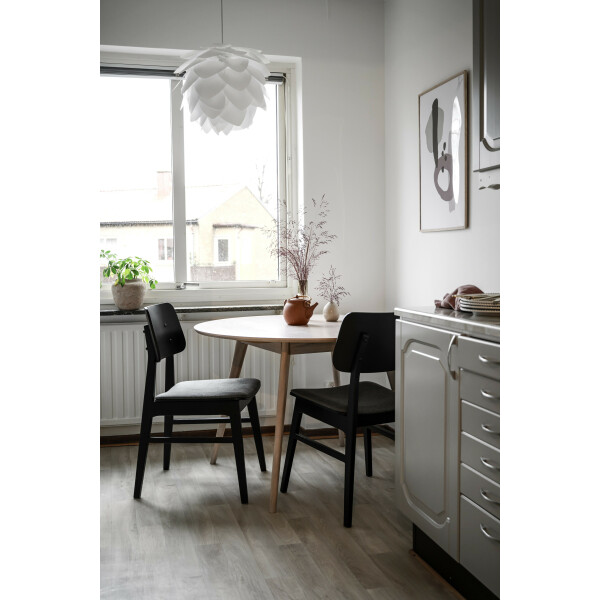 Rowico NAGANO tuoli musta-vaaleanharmaa kuva