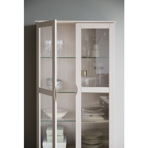 230426145701 18957 filippasoffbord 113712filippamatbord 113756filippavitrin113788catostol 11303814 kuva