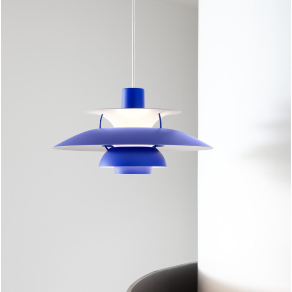 Louis Poulsen PH 5 monochrome sininen kuva