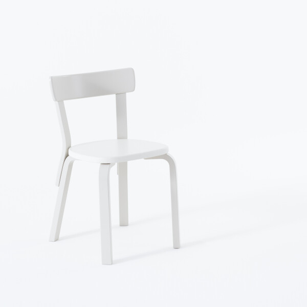 Artek Chair 69 white lacquered kuva