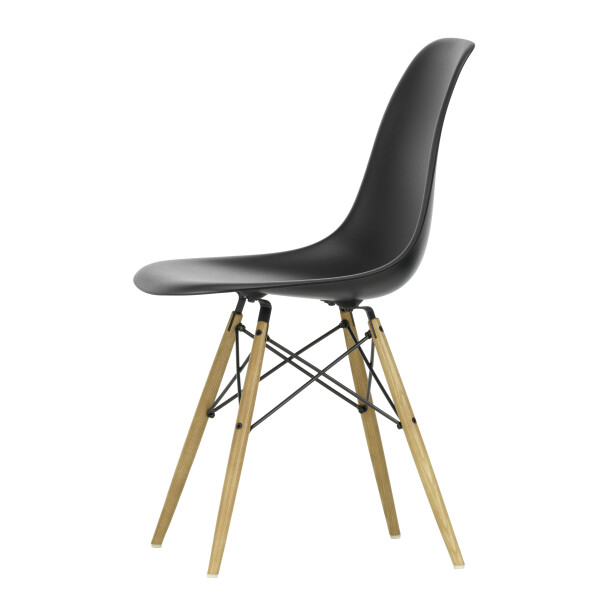 Vitra EAMES DSW tuoli musta/vaahtera kuva