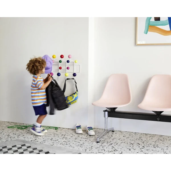 6963852 Vitra Hang it All Multi image