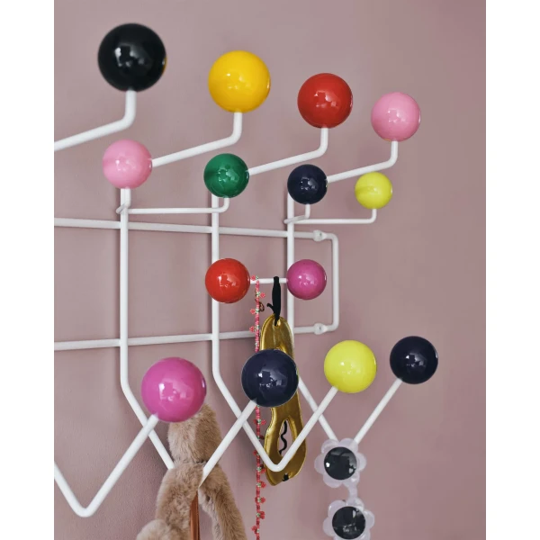9042761 Vitra Hang it All Multi CLose image