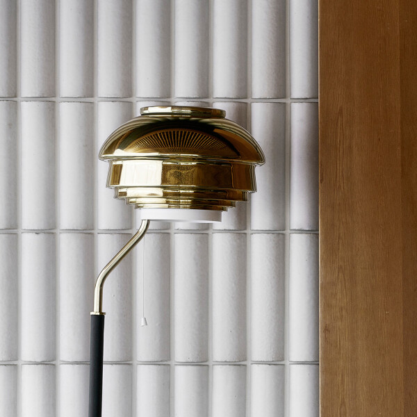 Artek A808 lattiavalaisin messinki 3 image