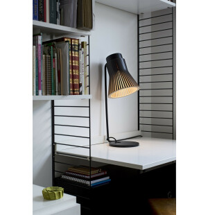 Secto Design PETITE 4620 pöytävalaisin musta kuva