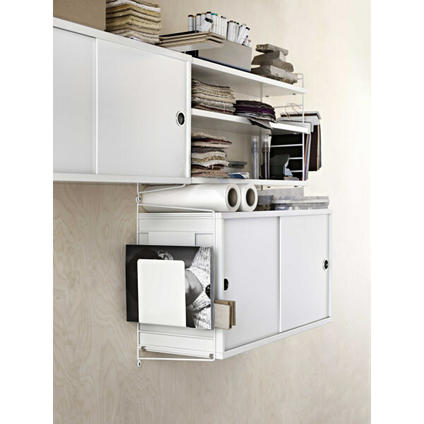 String System sivupaneeli seinä valkoinen kuva