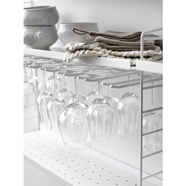 inspiration string system kitchen white hanger racks kuva