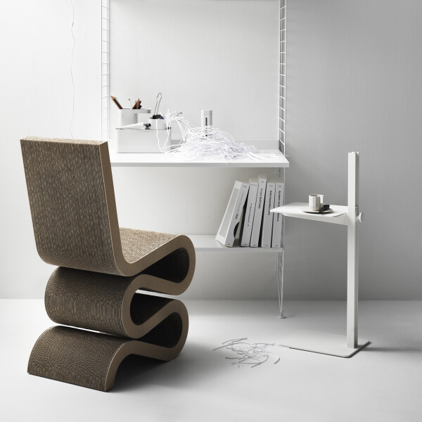 inspiration string museum sivupöytä valkoinen 3 kuva