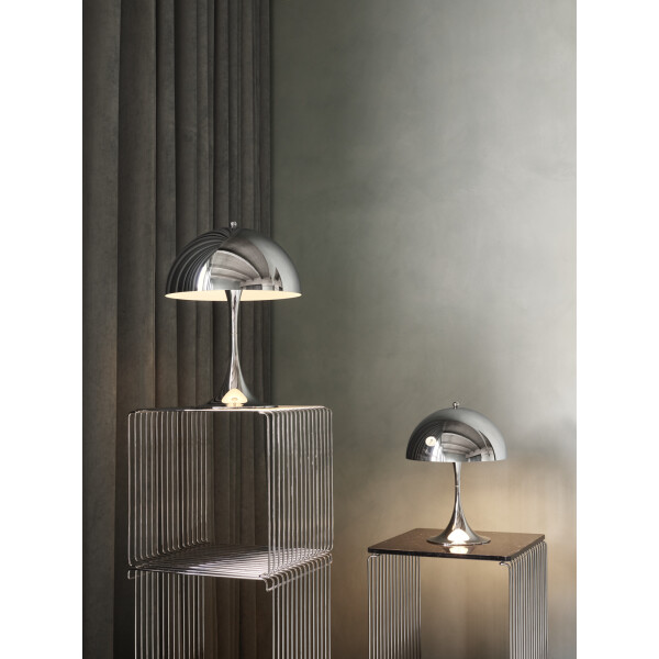 Panthella 320 Mini pöytävalaisin kromi Louis Poulsen 05 image